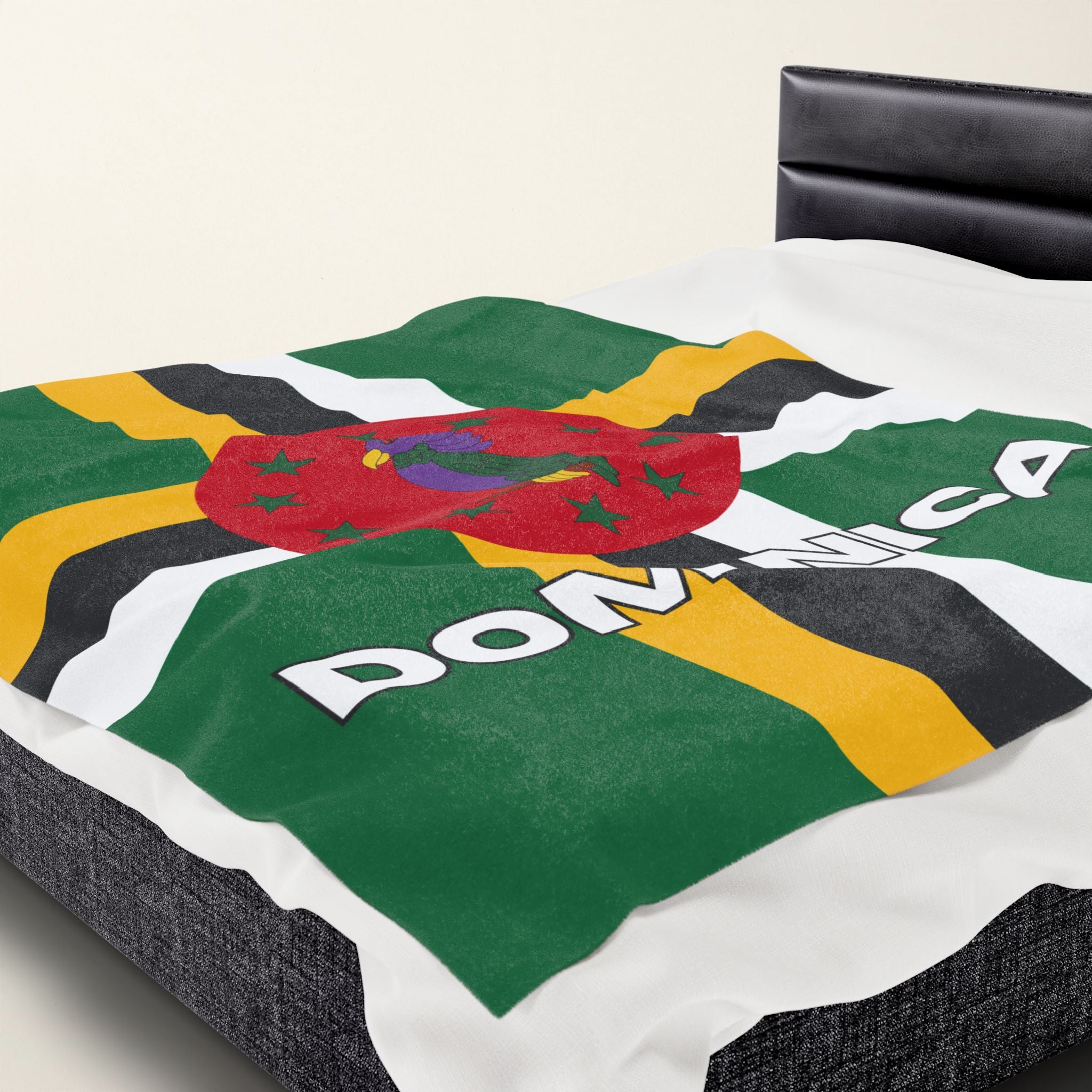 Dominica Flag Velveteen Plush Blanket