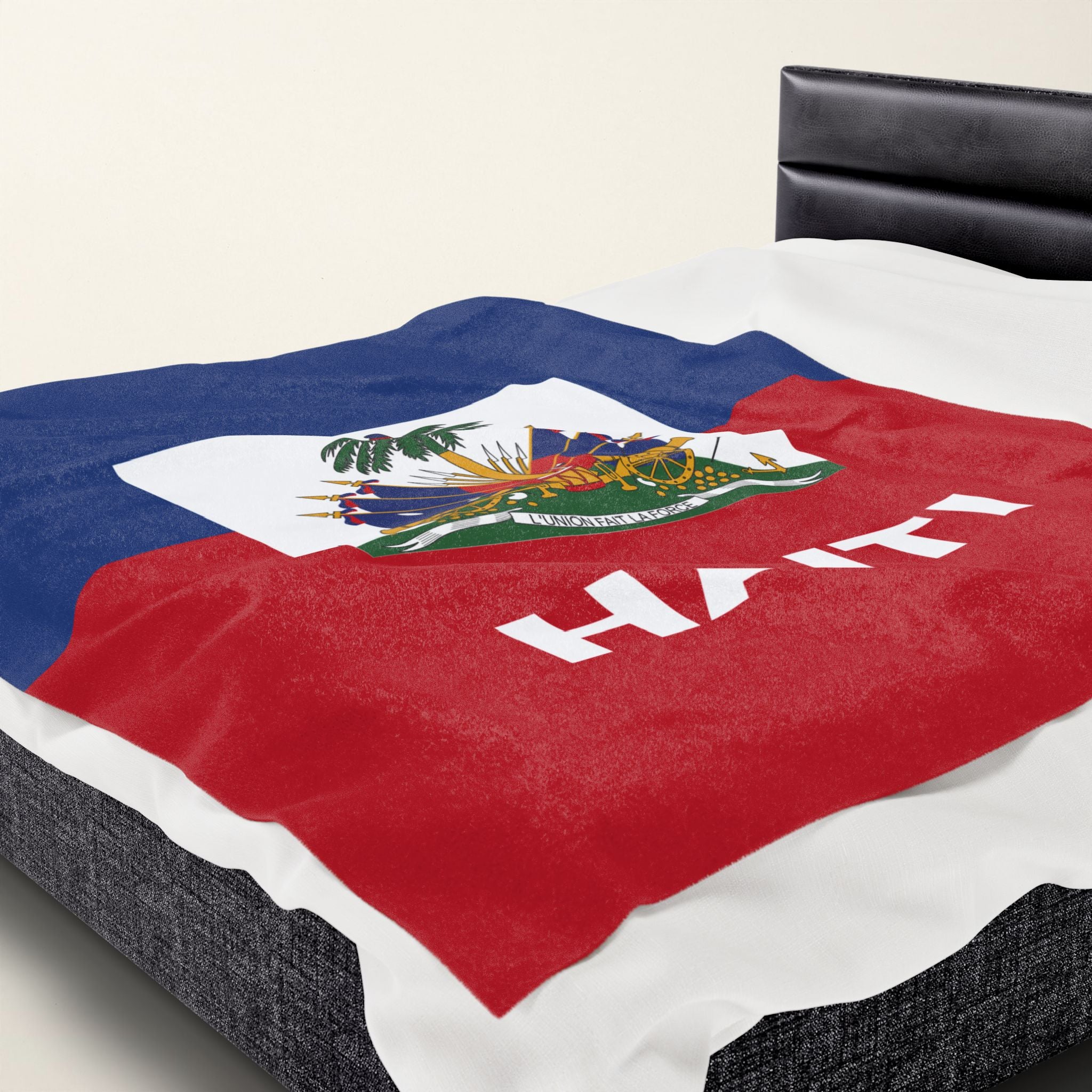 Haiti Flag Velveteen Plush Blanket - Irie Blues Boutique