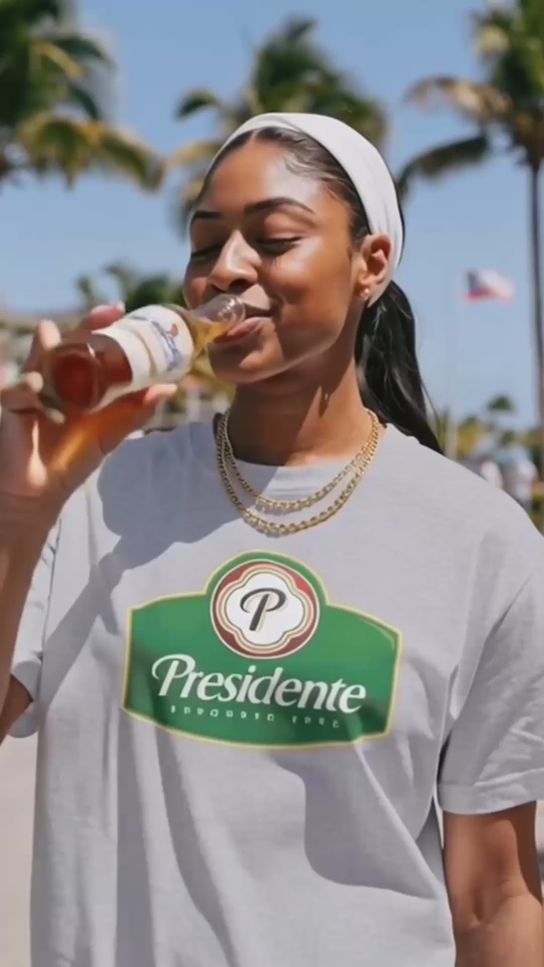 Dominican Republic Presidente Beer Logo Unisex T-Shirt